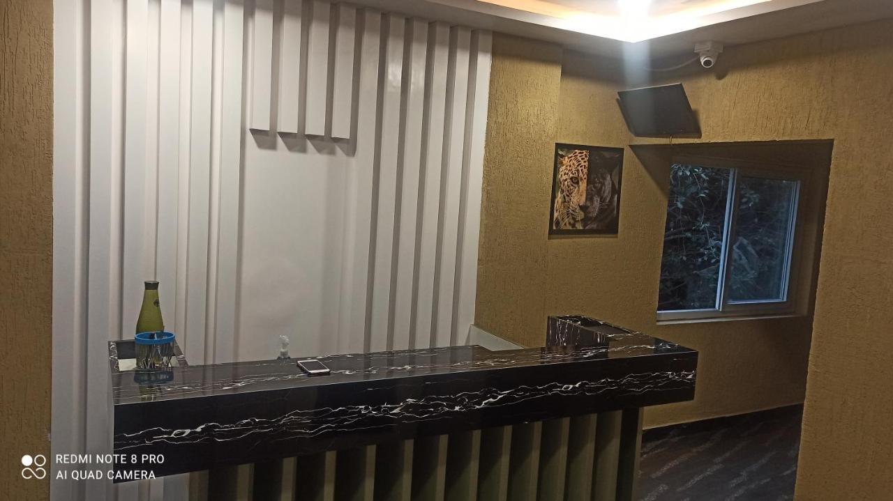 E Lodge Visakhapatnam Ngoại thất bức ảnh